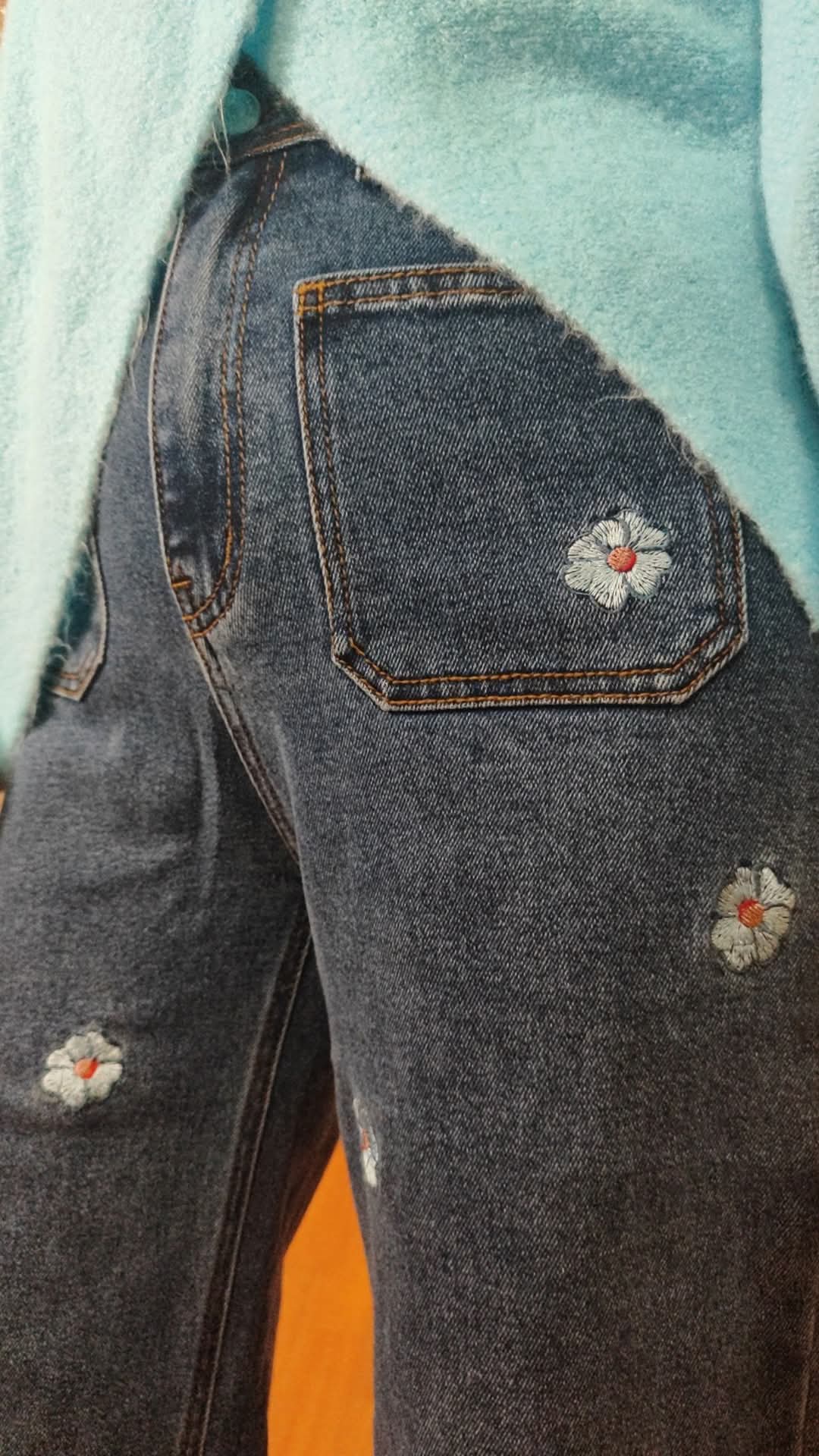 Jean wide leg brodé