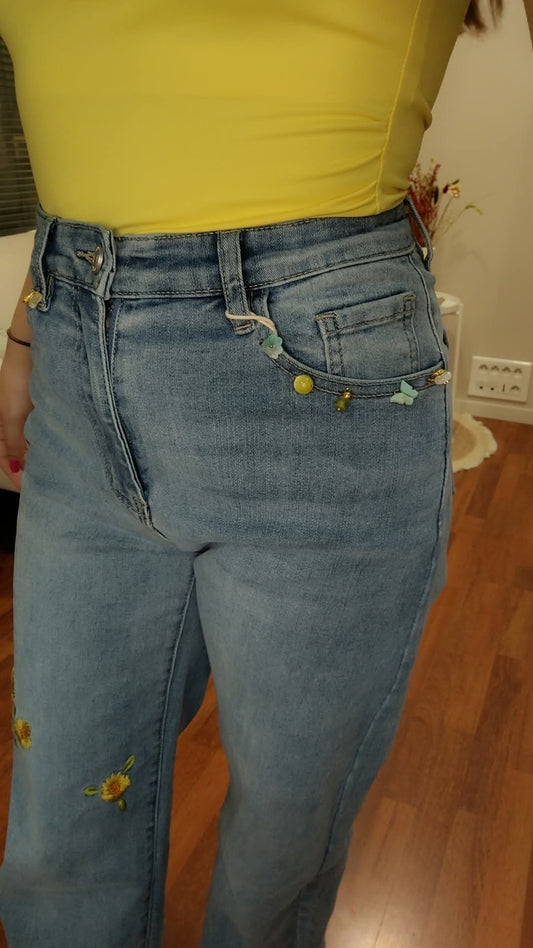 Jean broderie et breloques