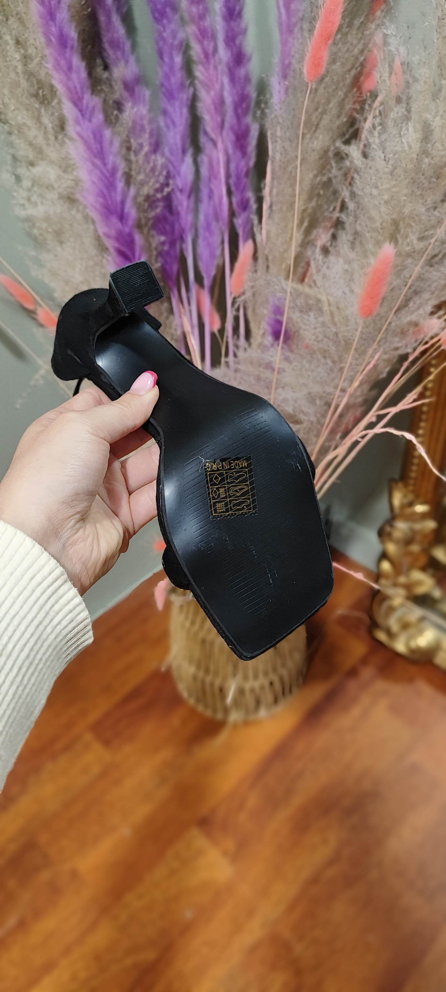 Sandales à talons noir velours