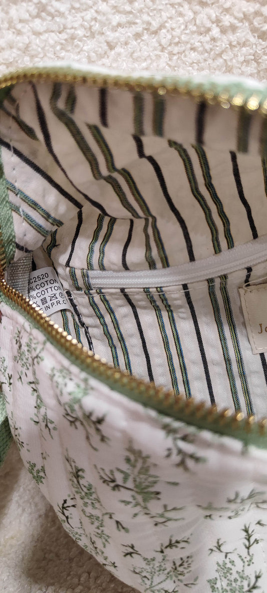 Sac banane matelassé fleuri sauge