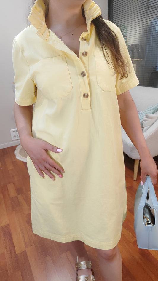 Robe jean jaune col victorien