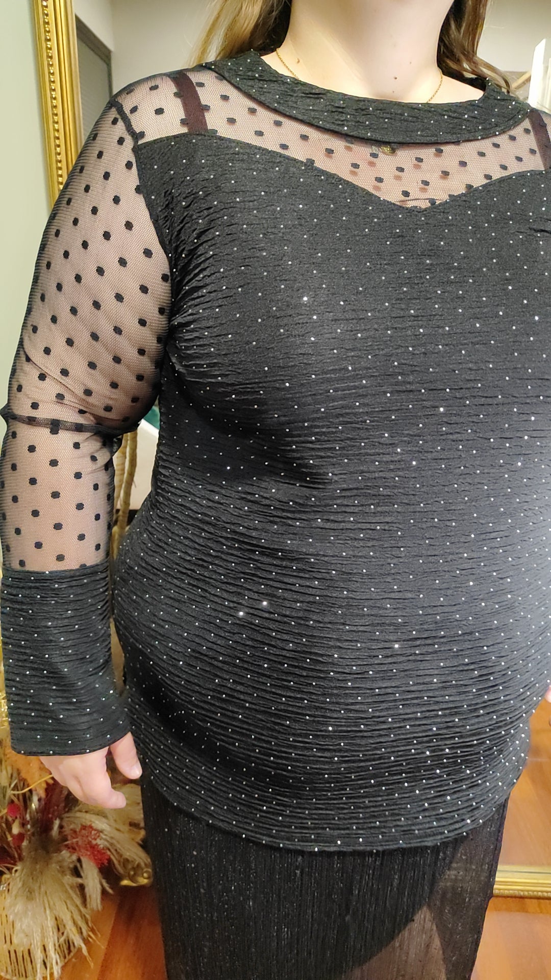 Blouse paillette et dentelle à pois