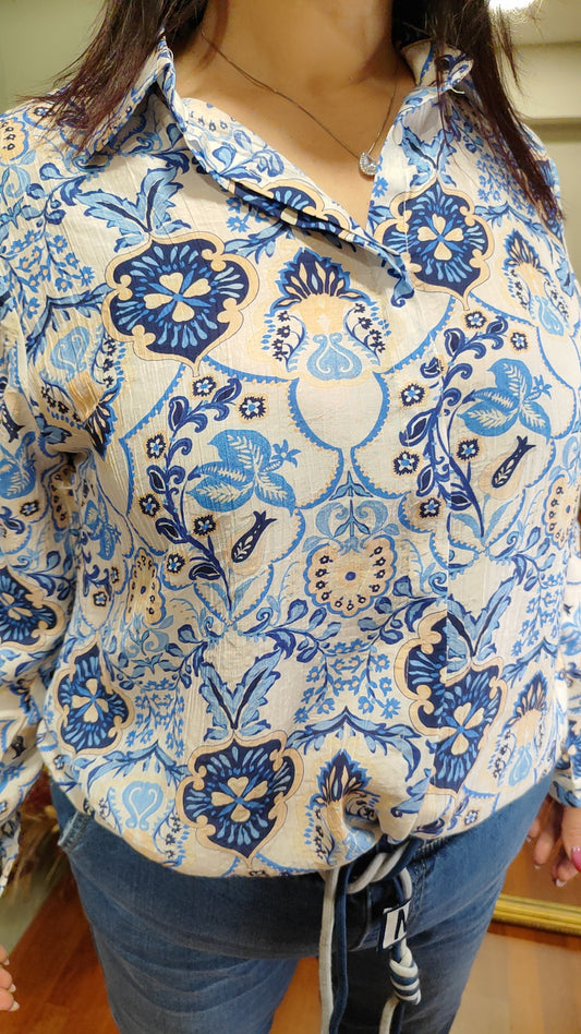 Chemise motifs bleus