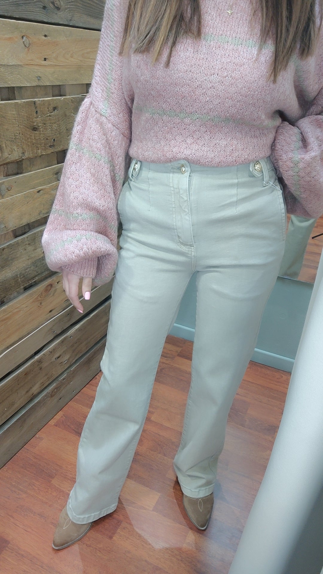 Jean wide leg boutons