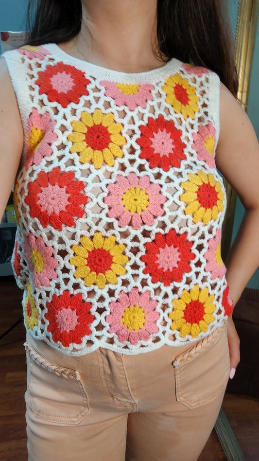 Top crochet fleuri