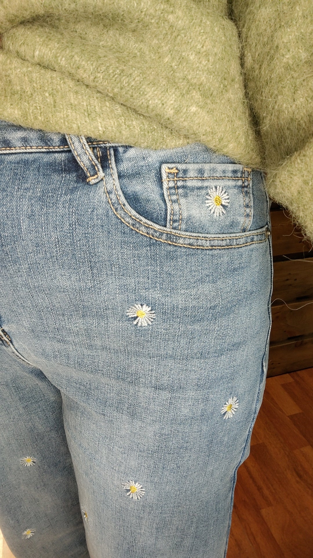 Jean wide leg marguerite avant et arrière