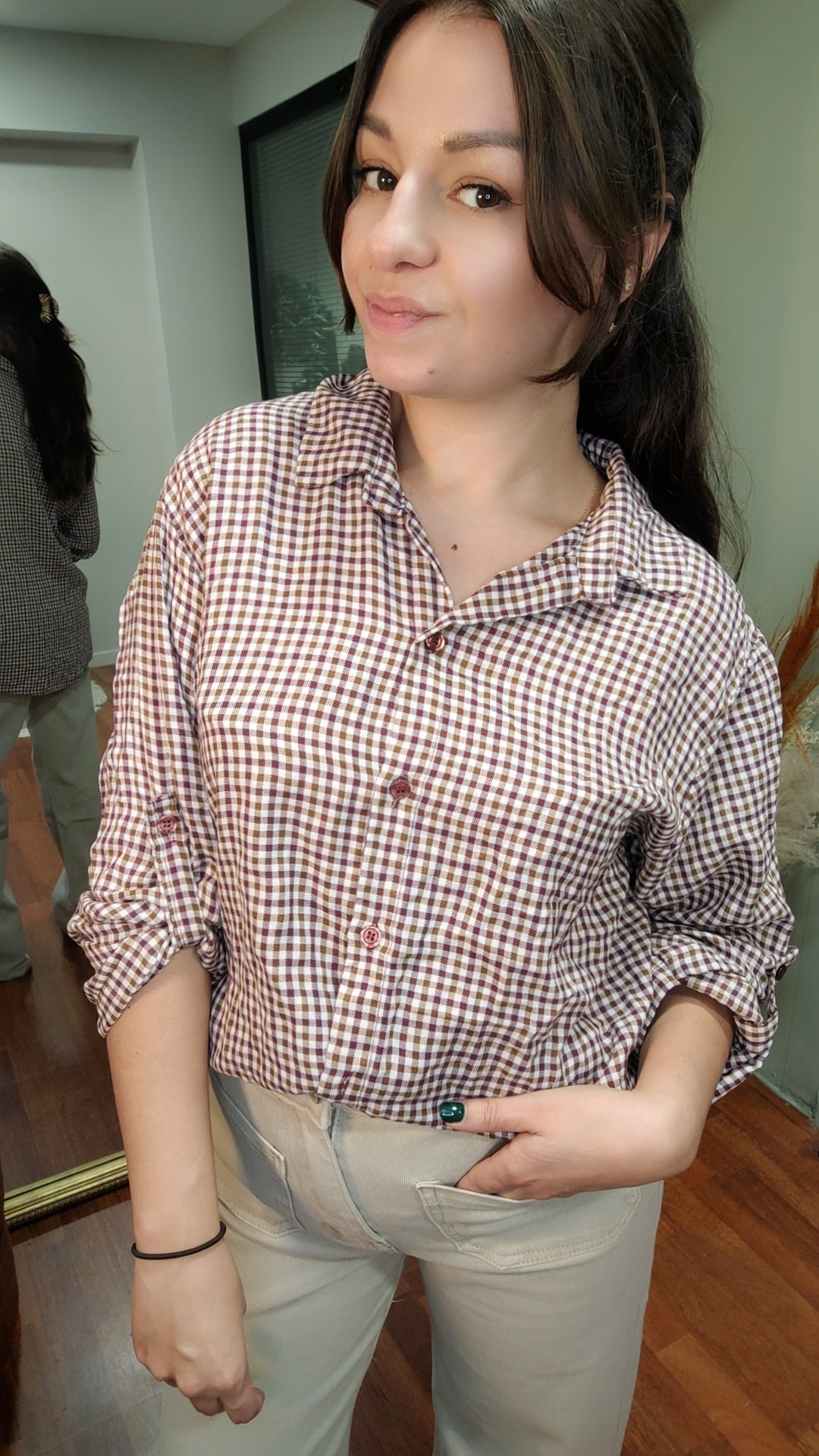 Pull et chemise à carreaux