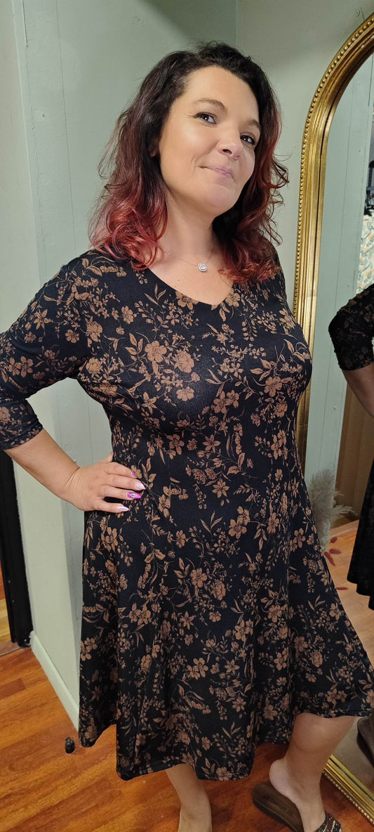 Robe automnale noir et marron