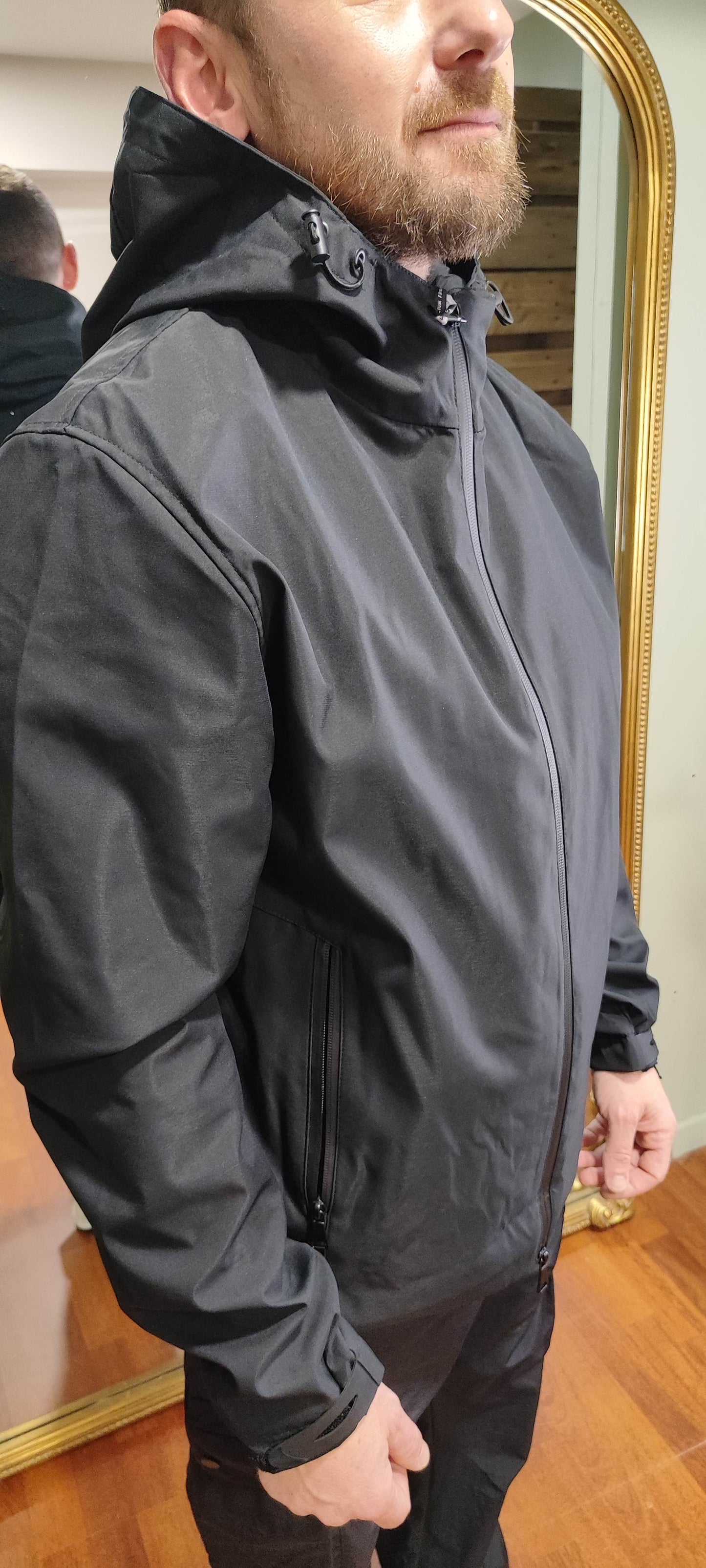Manteau à zip noir