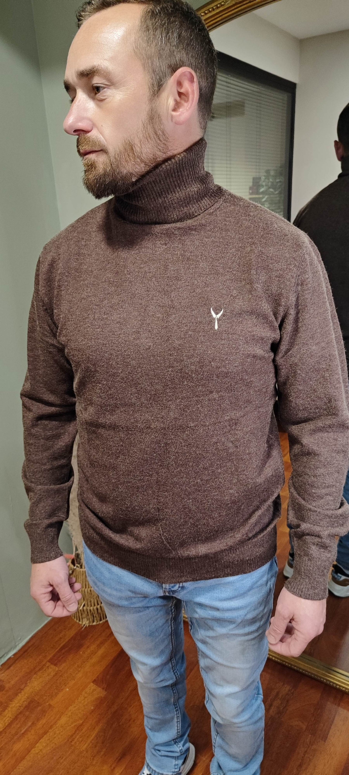 Pull col roulé chocolat