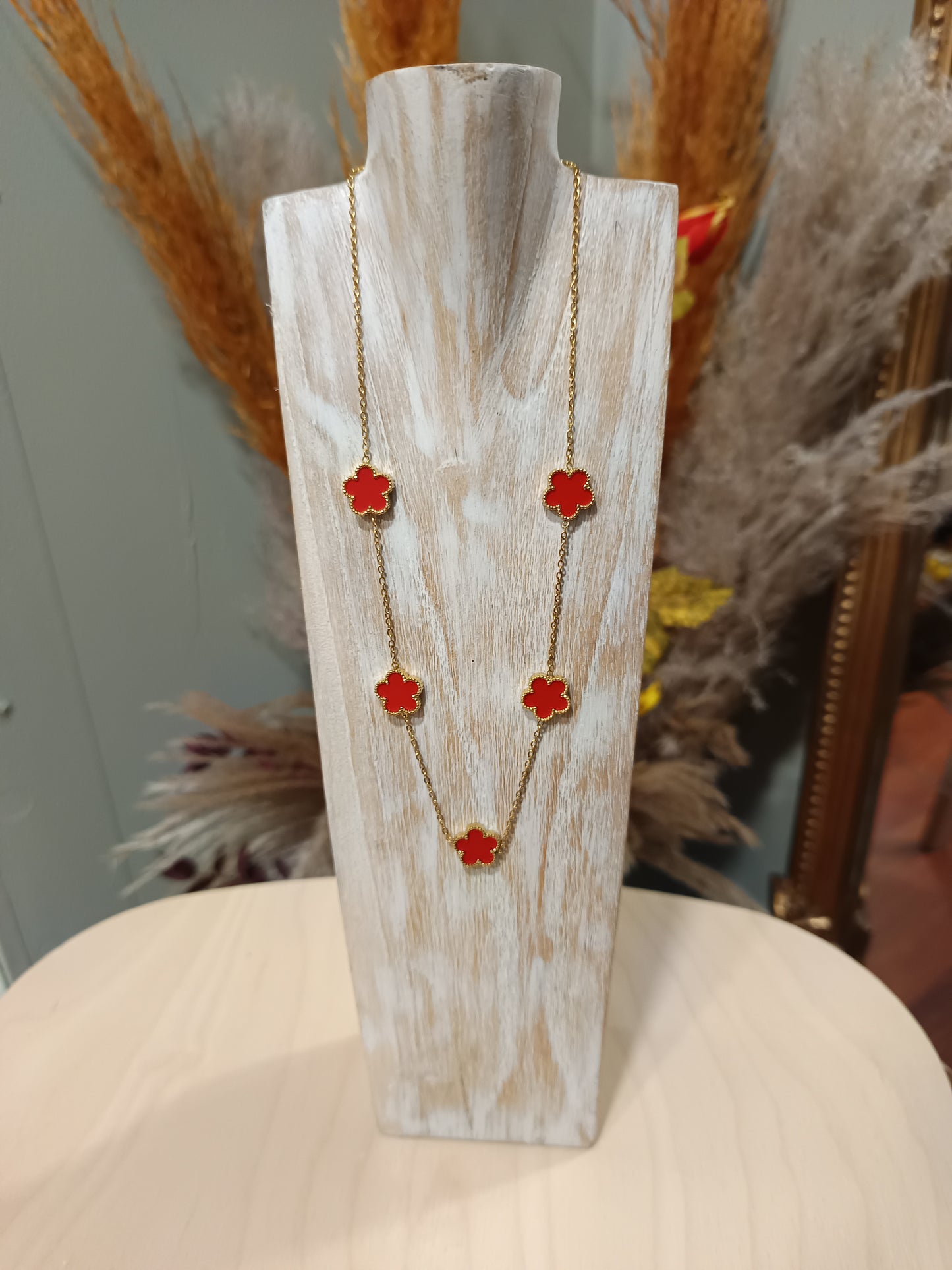 Collier fleurs nacrées