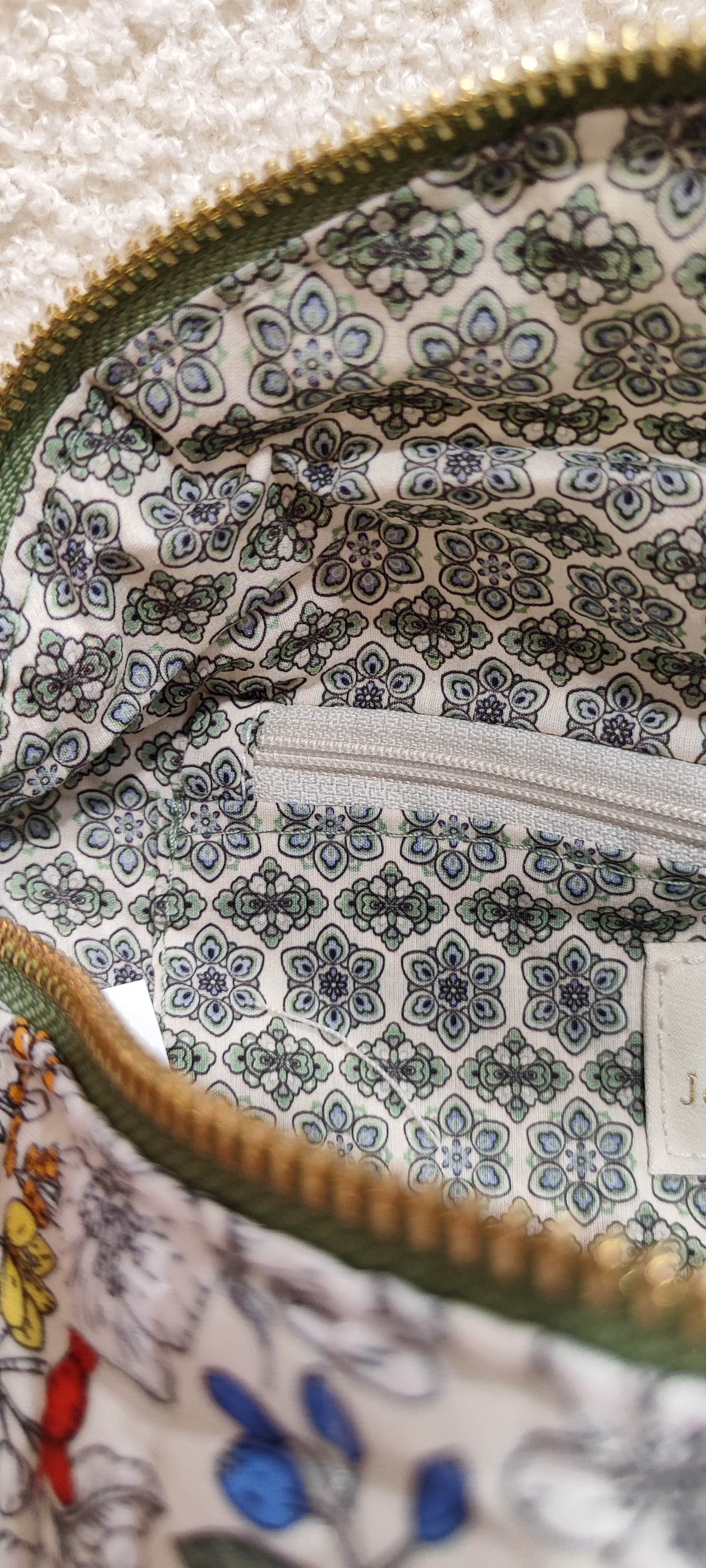 Sac banane matelassé fleuri multicolore