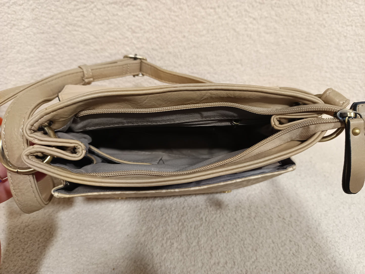 Sac à main beige léo