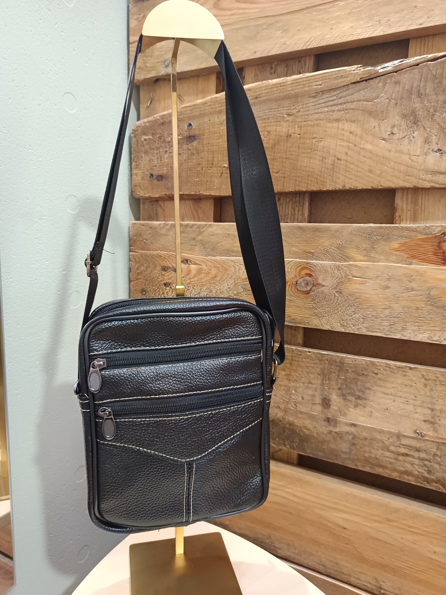 Sacoche cuir (noir ou marron)