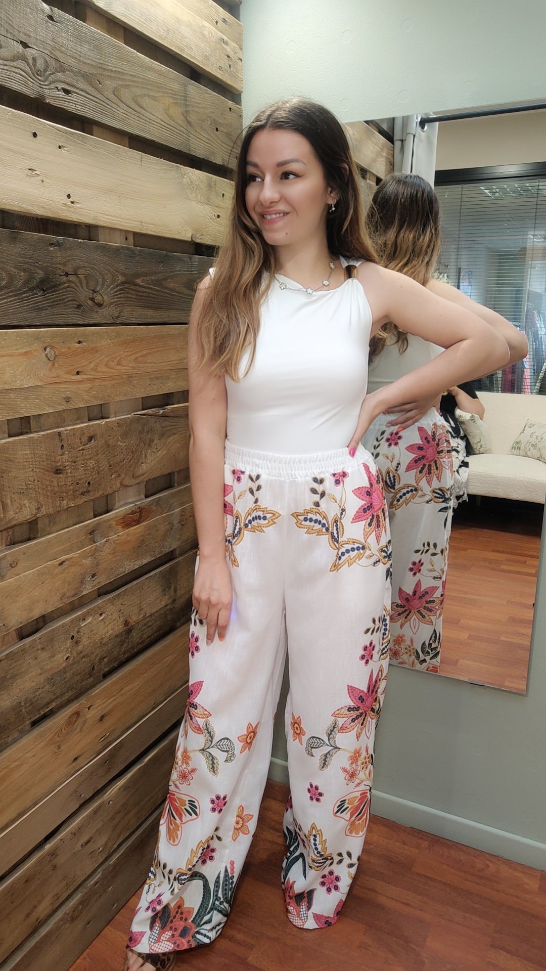 Pantalon motifs papillon