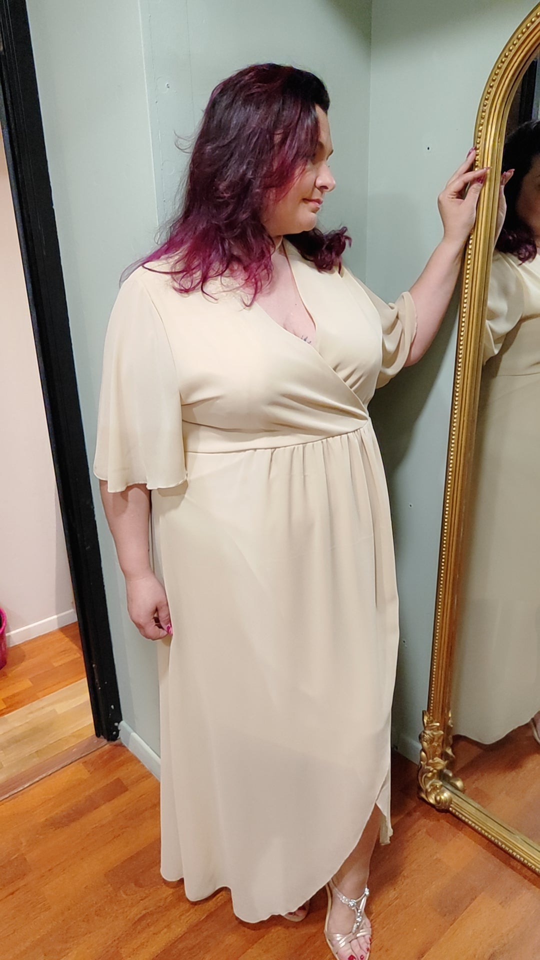 Robe mousseline beige