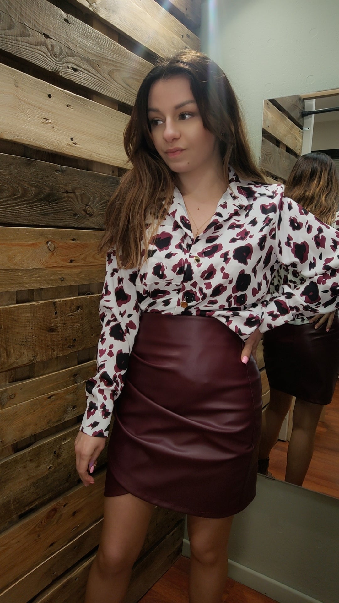 Jupe simili drapée bordeaux