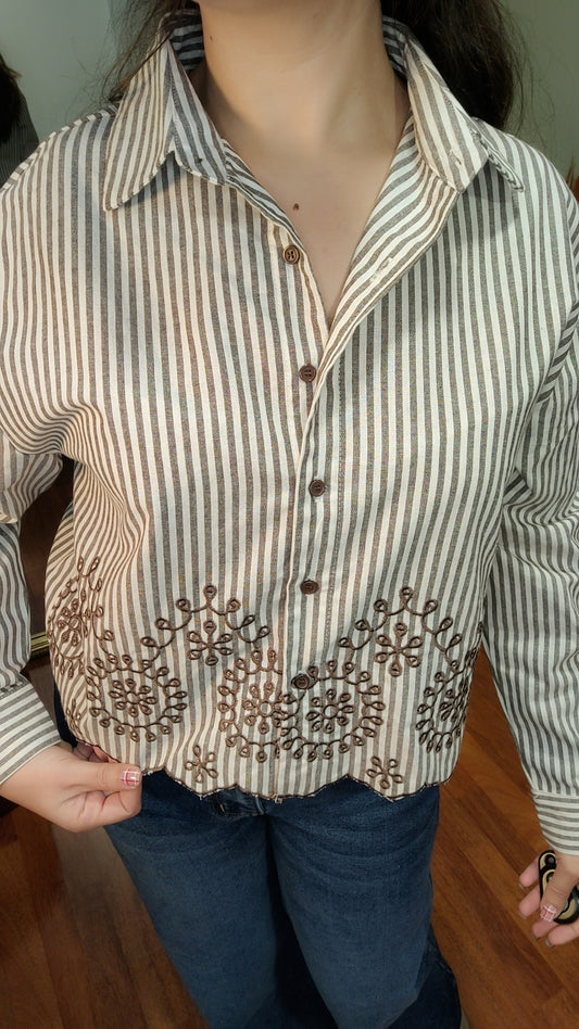 Chemise rayé choco et broderie