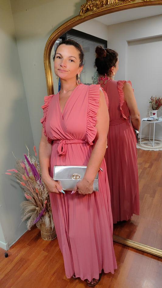 Robe plissée et frou-frous vieux rose
