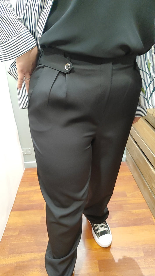 Pantalon à pinces boutons noir