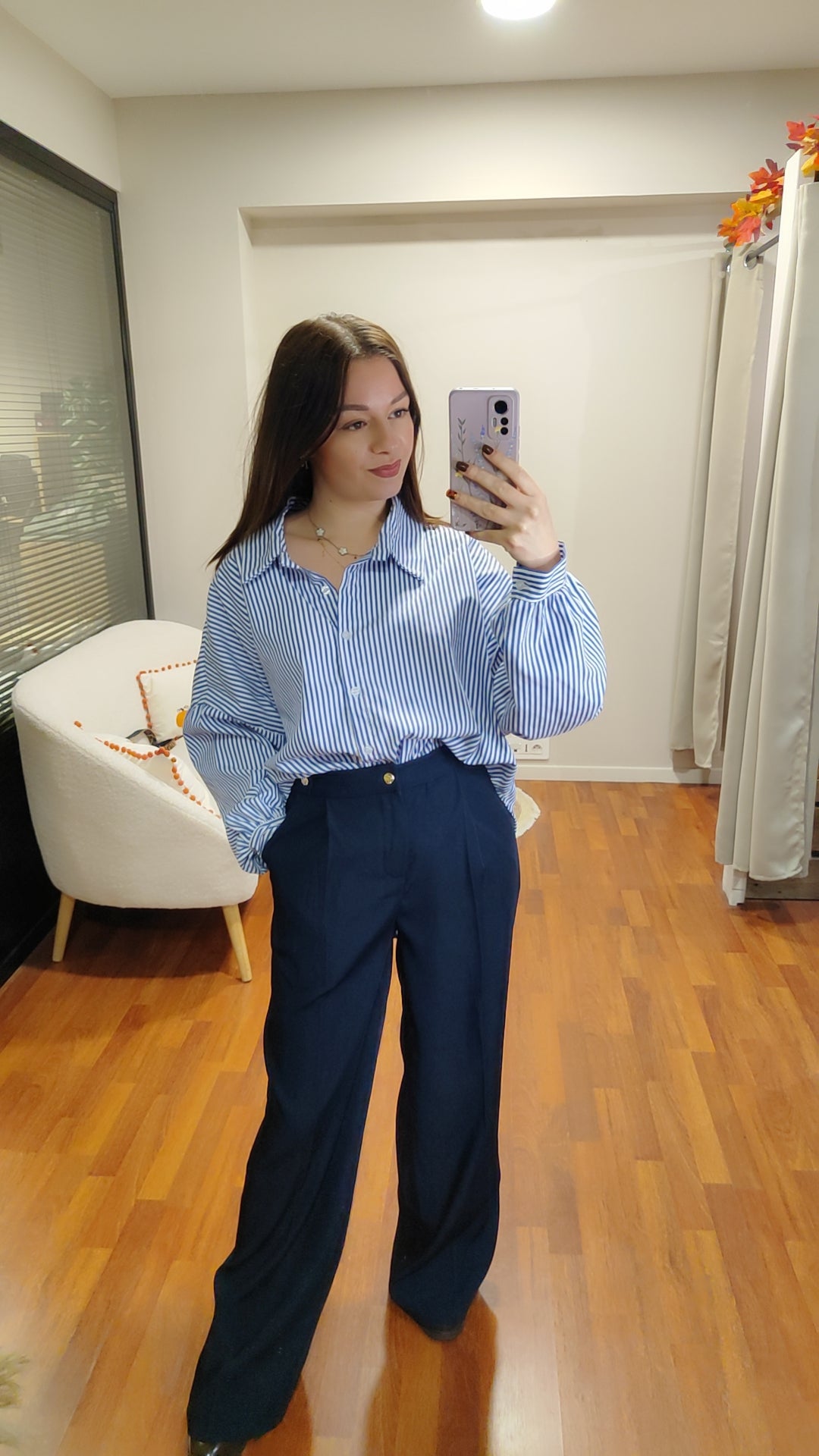 Pantalon taille haute marine boutons dorés