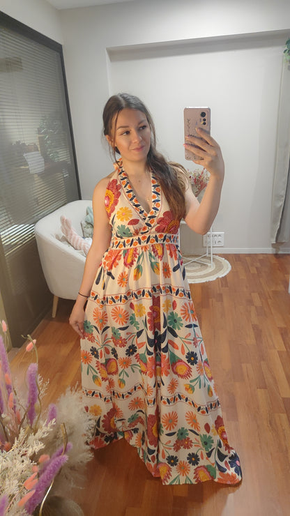 Robe longue dos nu motifs colorés