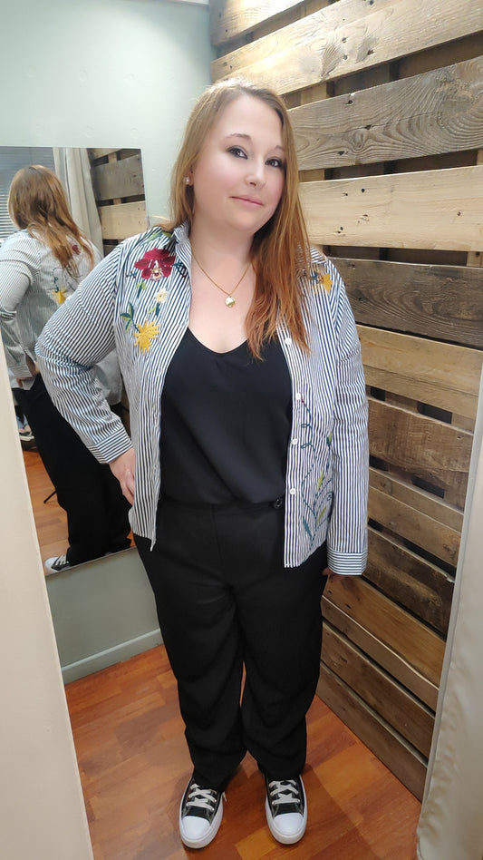 Chemise rayée brodée