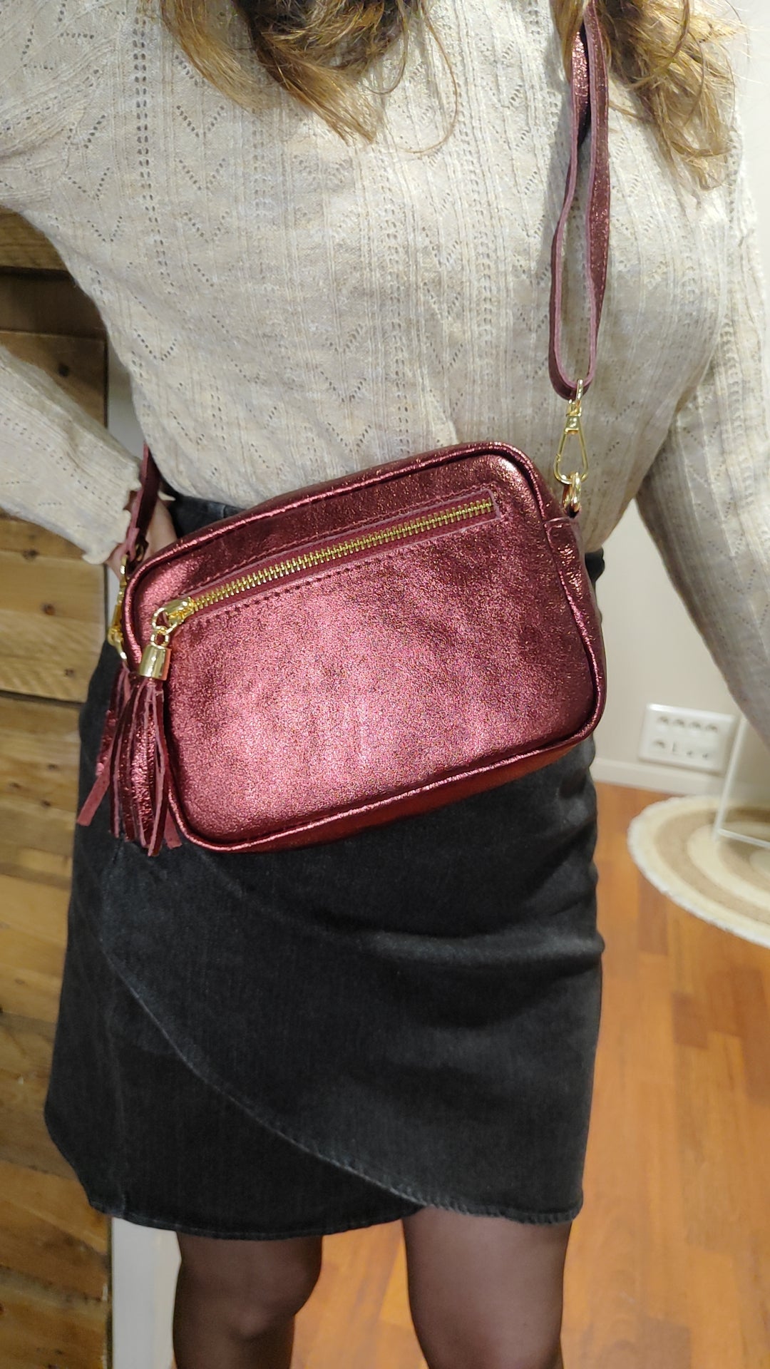 Petit sac bandoulière cuir brillant