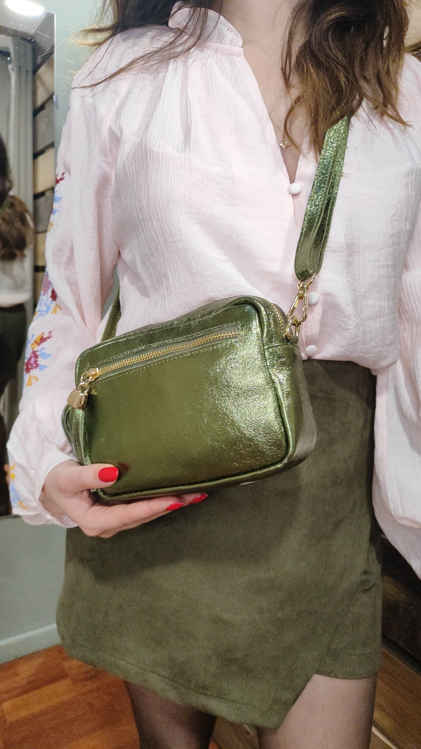 Petit sac bandoulière cuir brillant