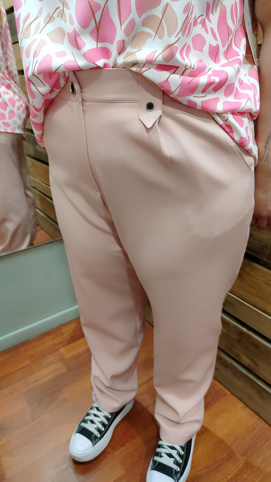 Pantalon à pinces boutons rose poudré
