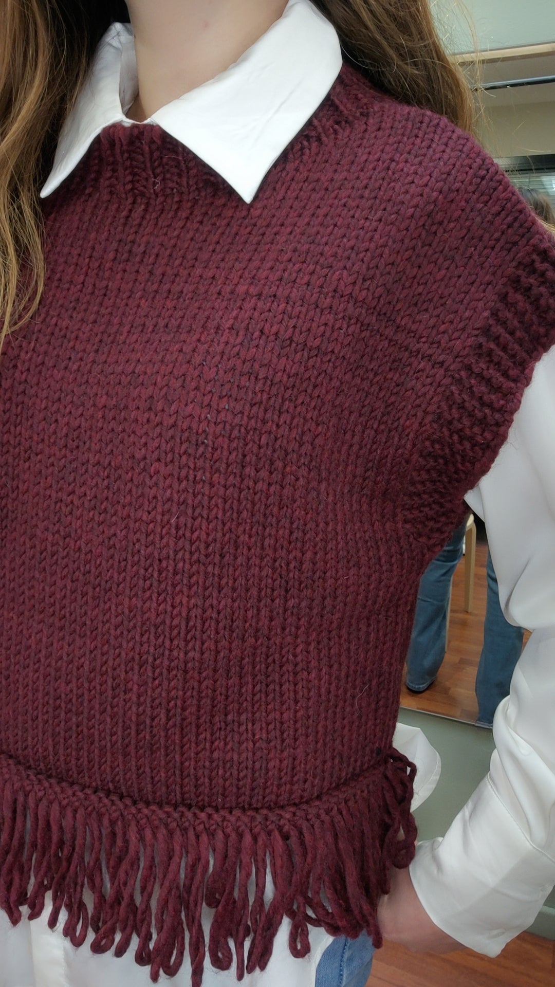 Pull sans manches à franges