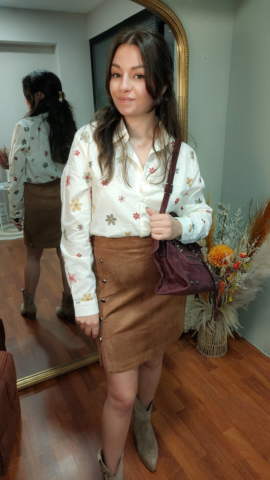 Chemise blanche brodée fleurs