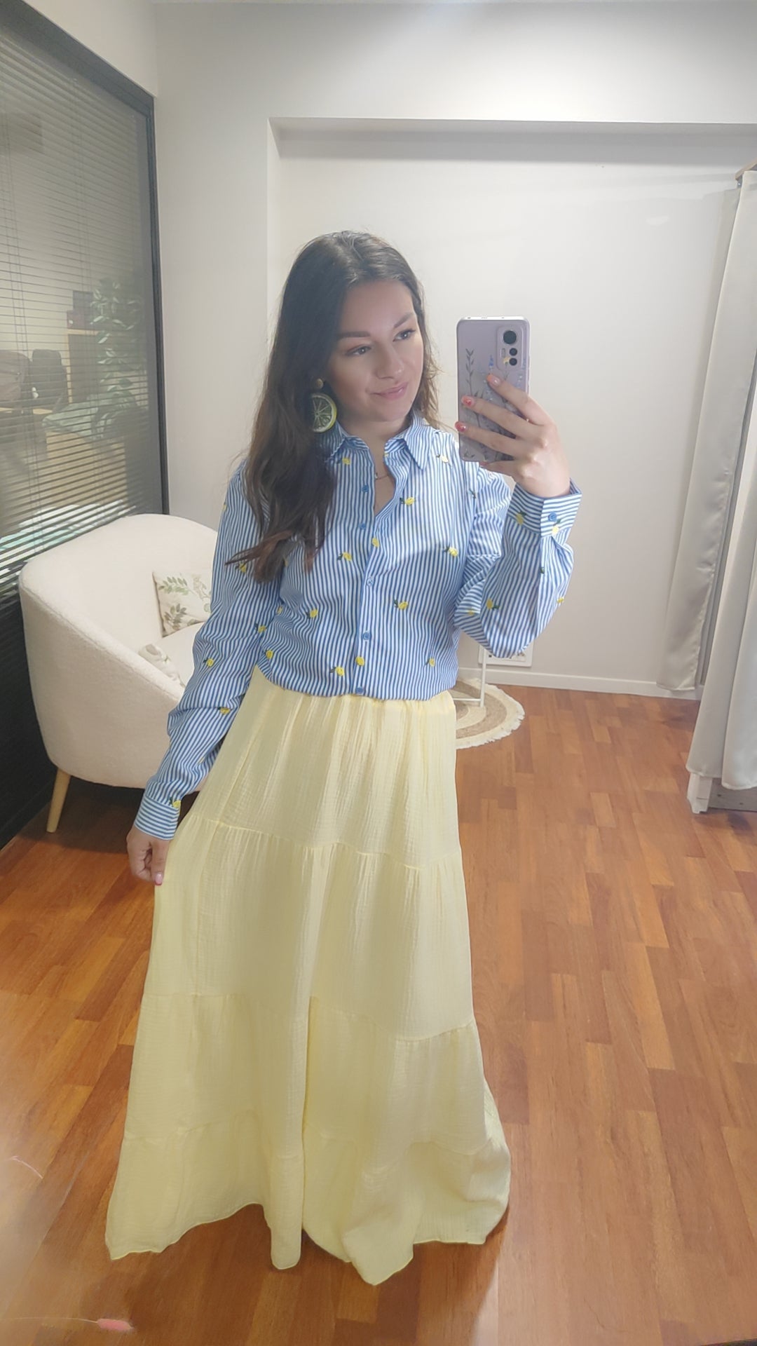 Chemise rayée avec citron