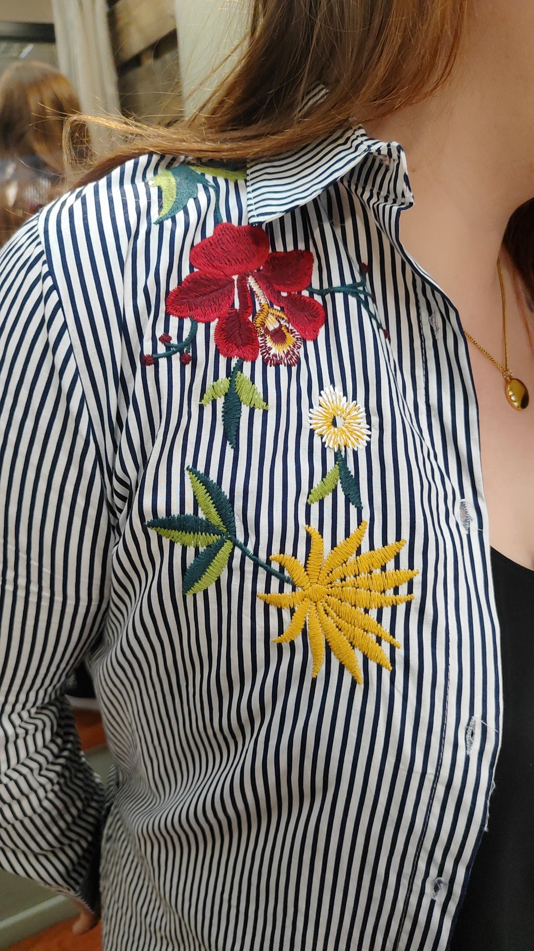 Chemise rayée brodée