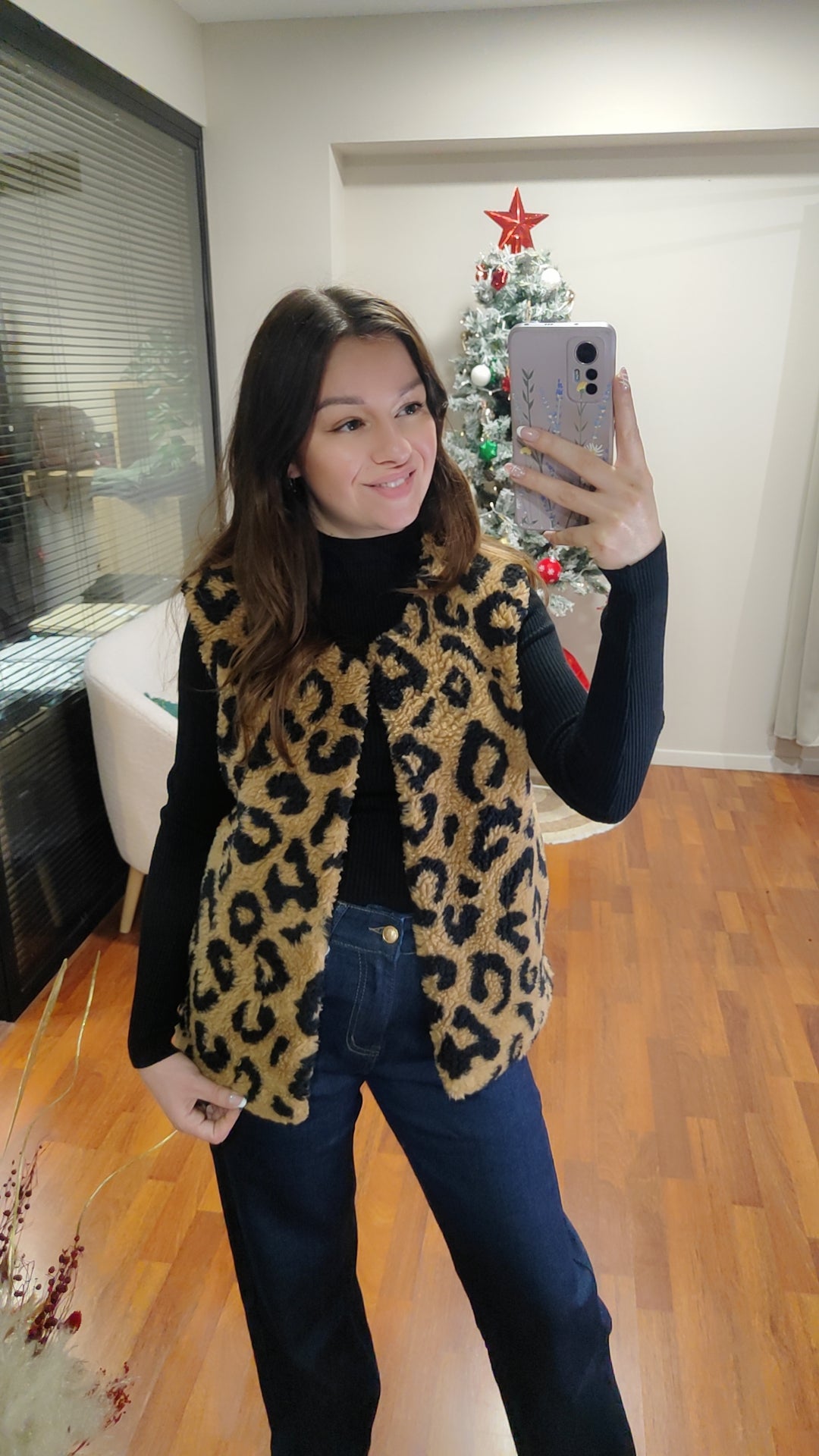 Veste sans manches léopard bouclette