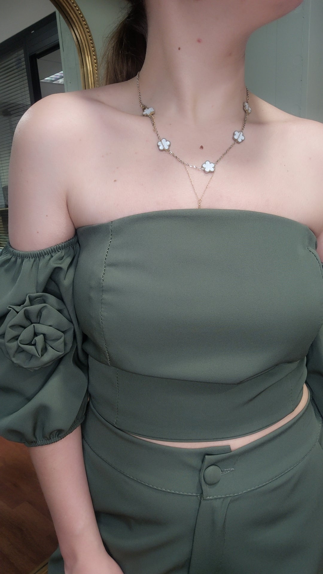 Ensemble kaki ou noir