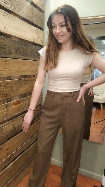 Top dos nu satiné beige