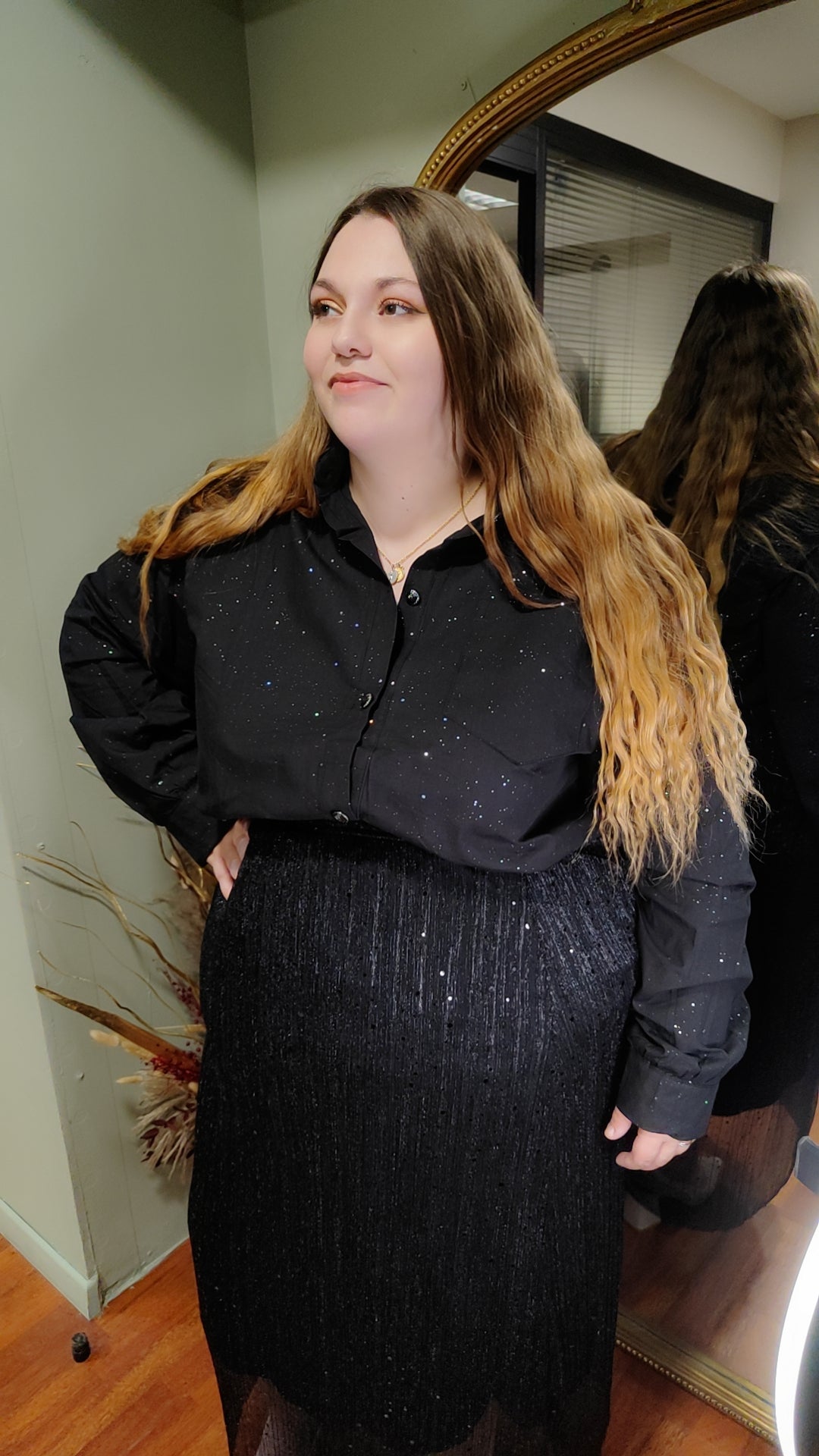 Chemise noire pailletée