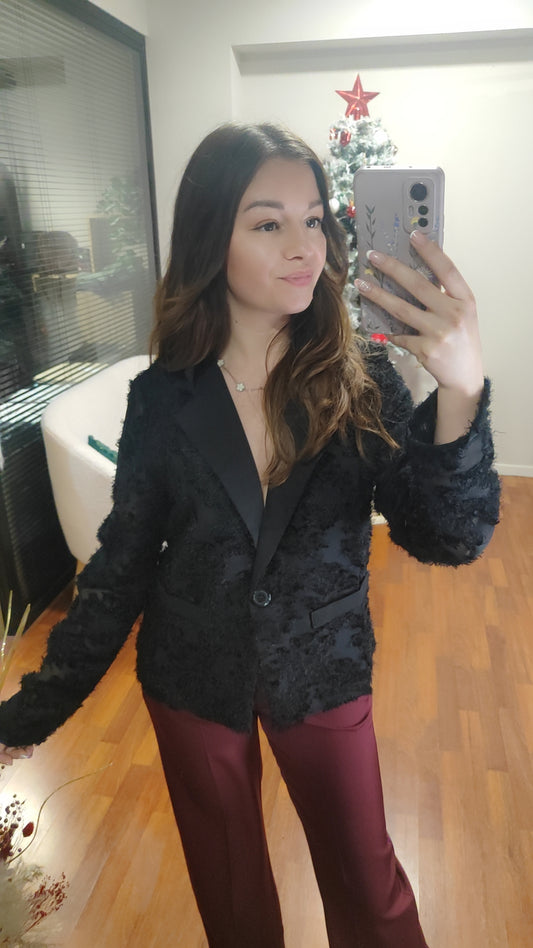 Blazer texturé noir avec transparence