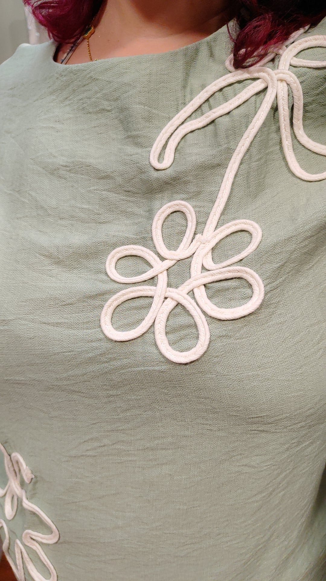 Top sauge fleurs blanche