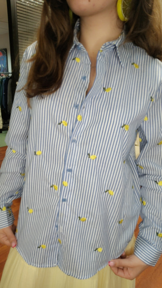 Chemise rayée avec citron