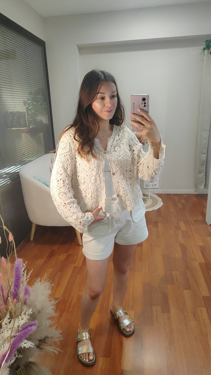 Gilet crochet beige ou blanc