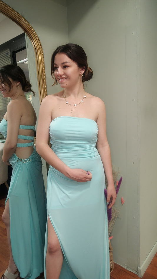 Robe cérémonie bleu ciel et stass