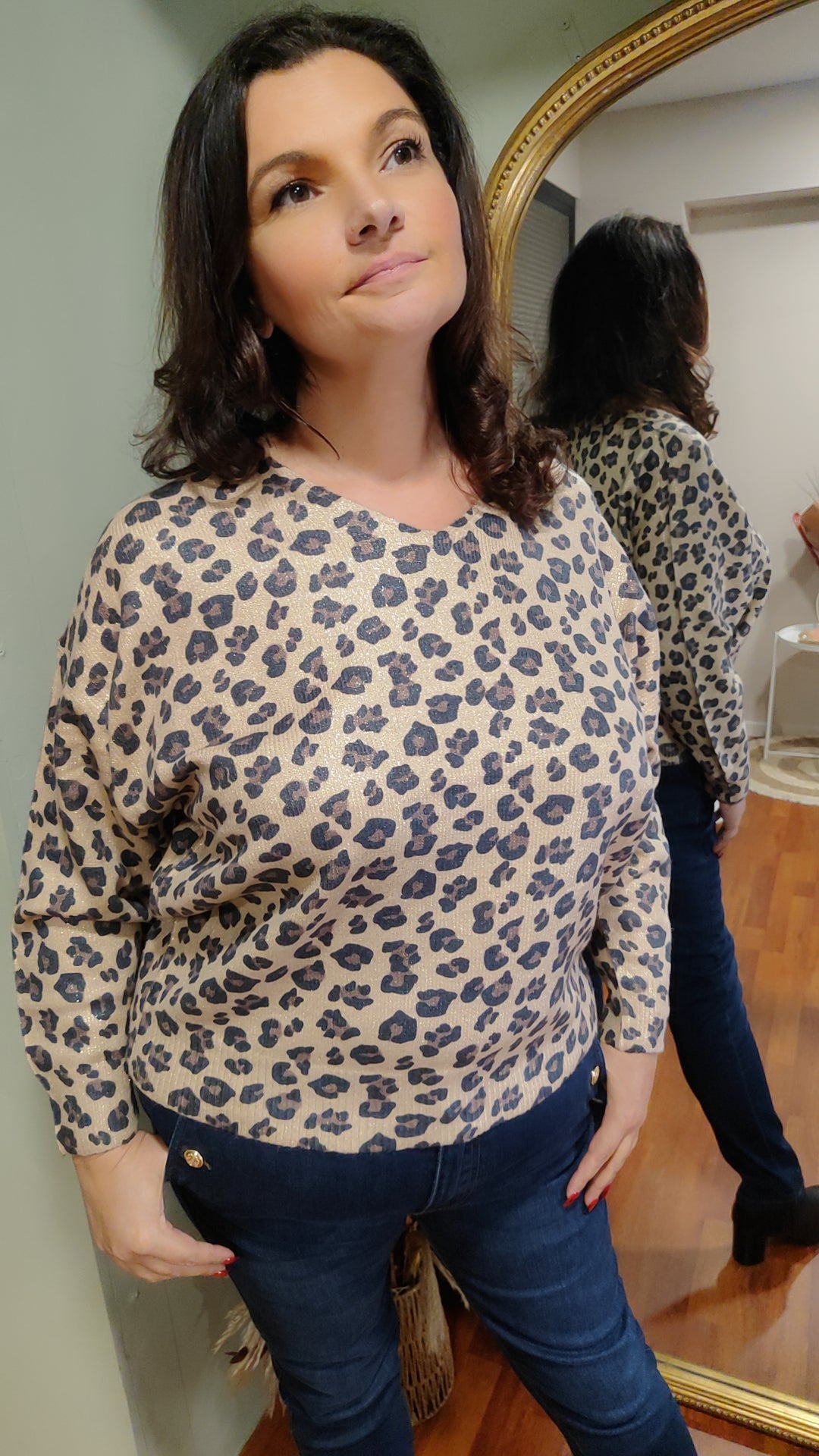 Pull léopard brillant