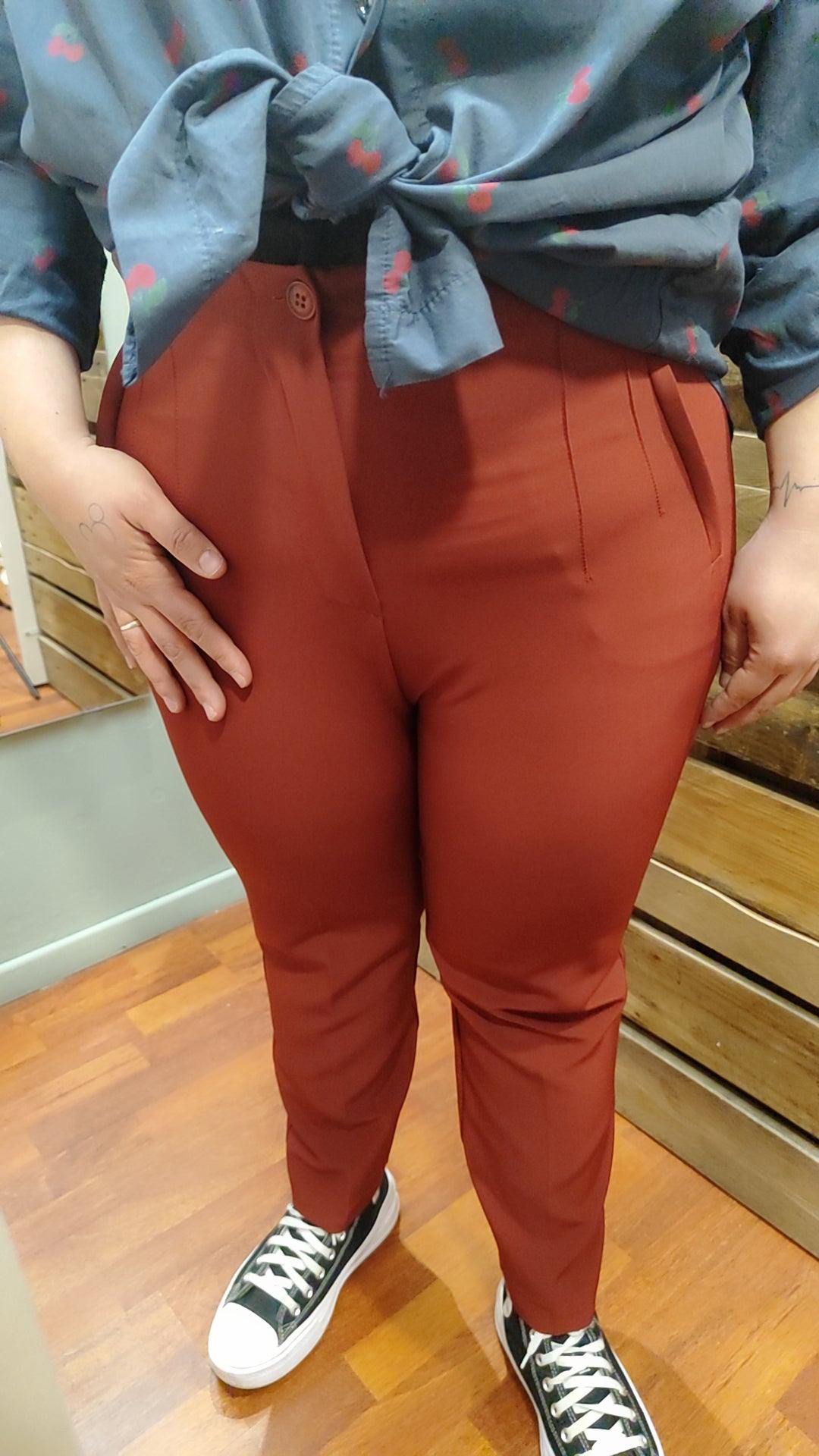 Pantalon taille haute bordeaux