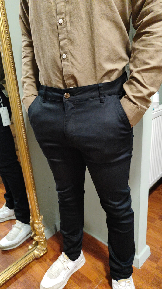 Chino noir