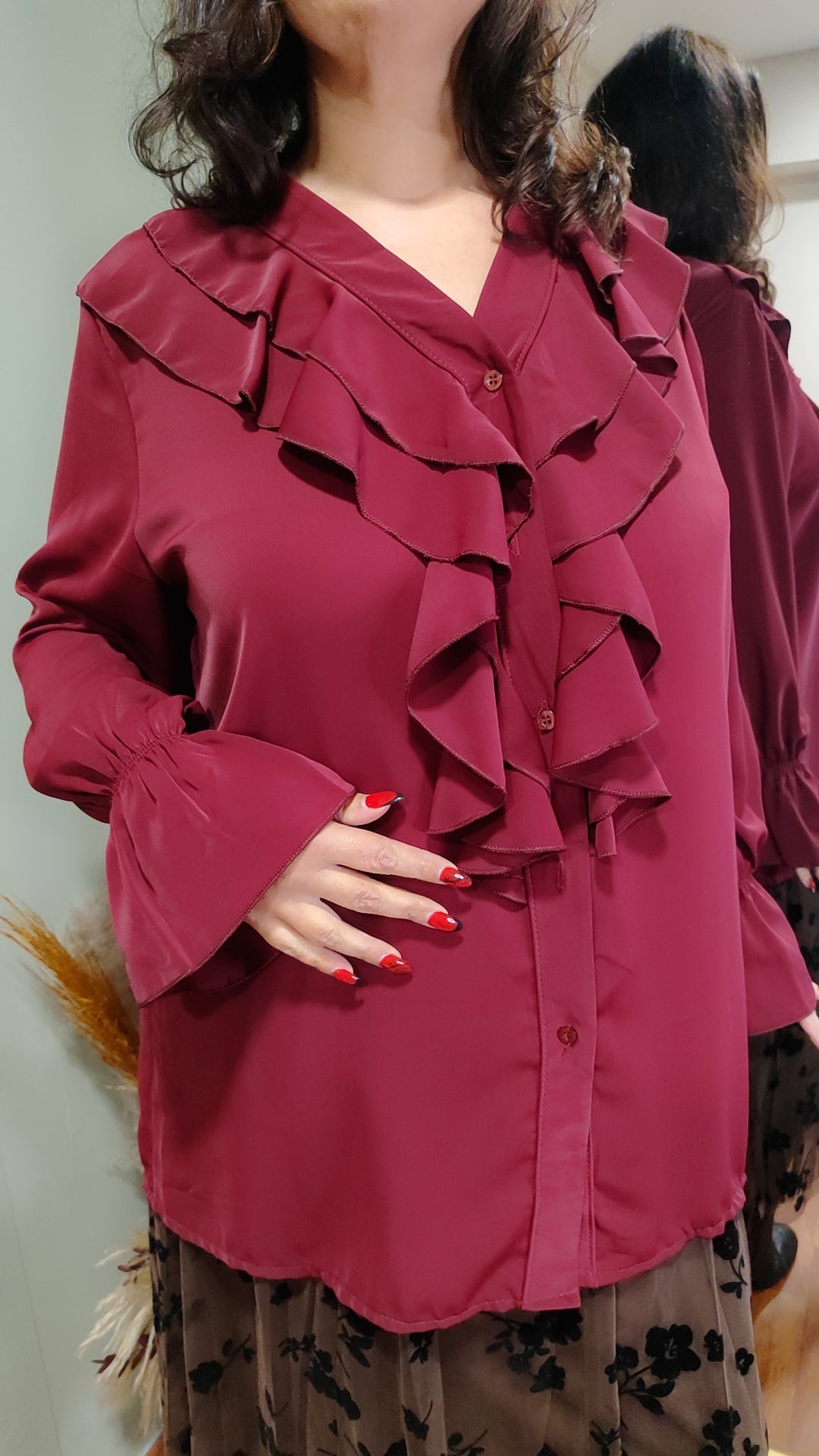 Blouse à volants bordeaux