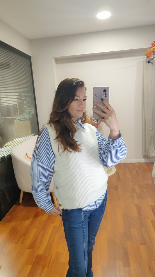 Pull sans manches boutons dorés