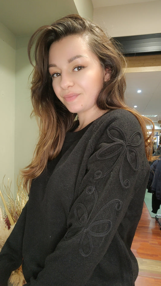 Pull doux détails épaules (beige ou noir)