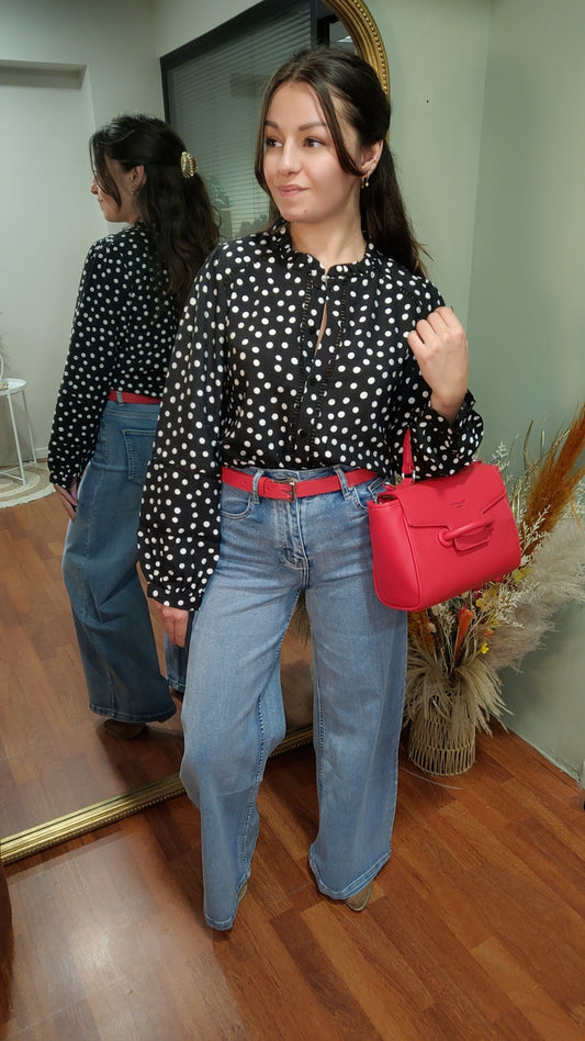 Blouse à pois noir et blanche